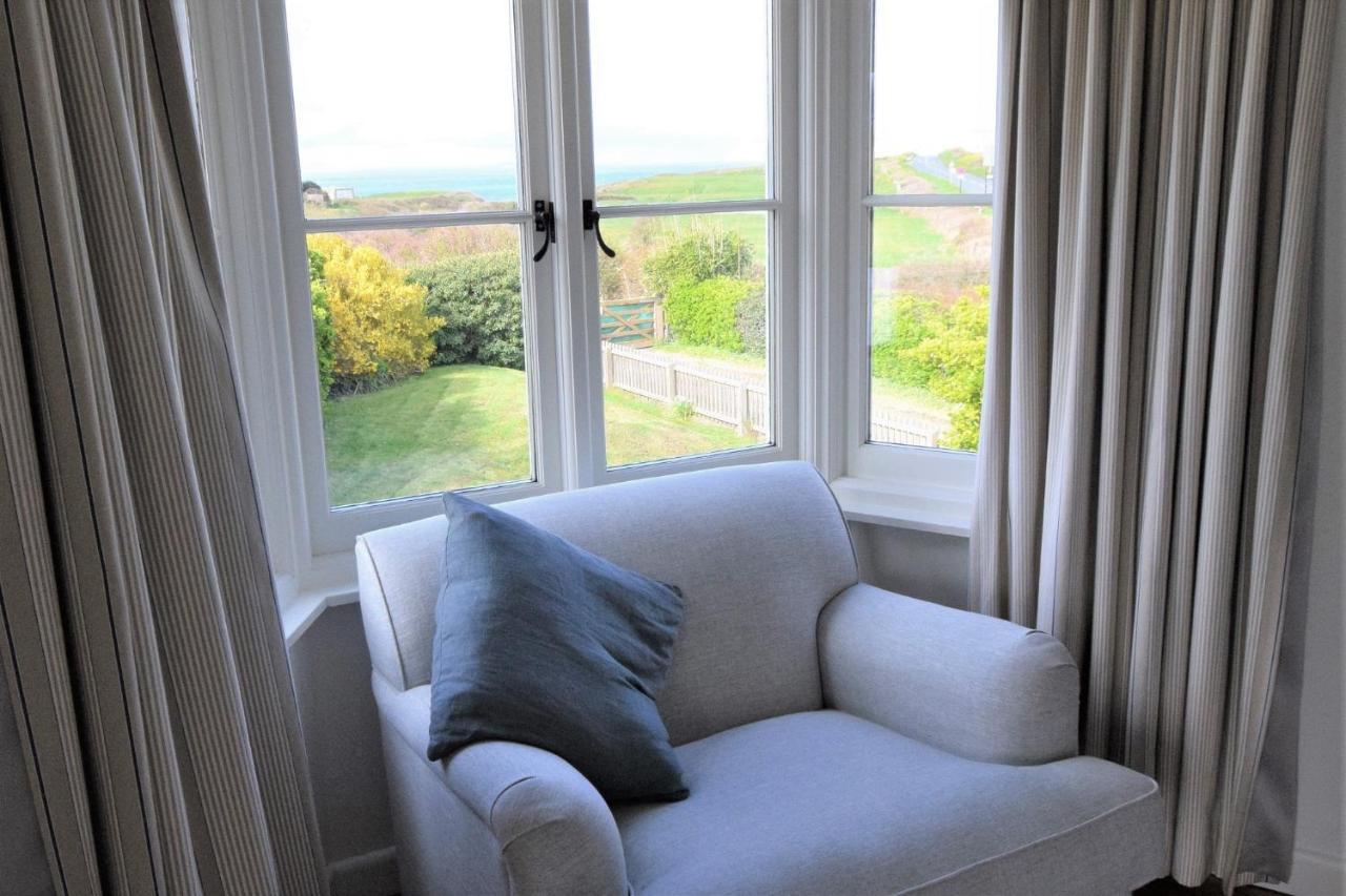 Greystone Cottage - Sea Views, Short Stroll To A Beautiful Sandy Beach Brook  Екстериор снимка