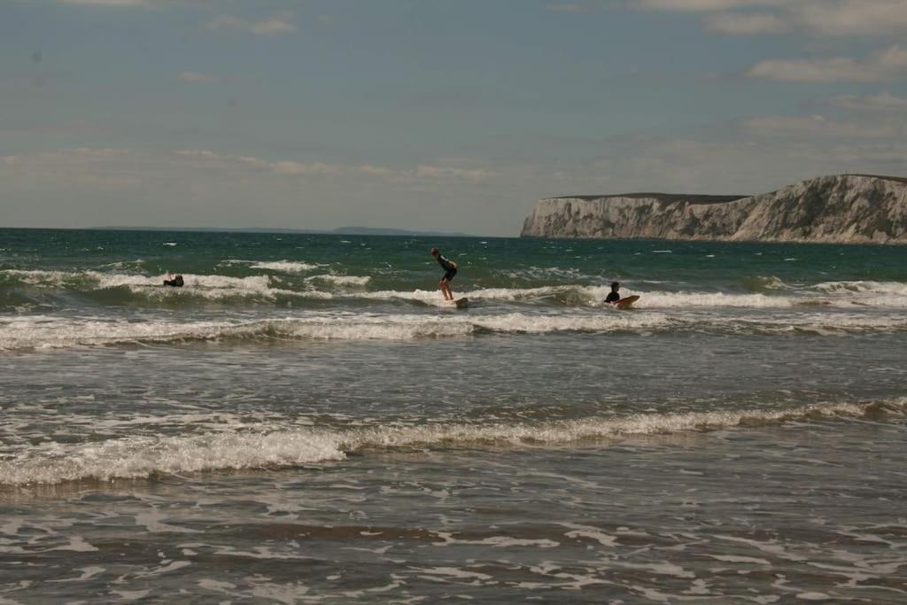 Greystone Cottage - Sea Views, Short Stroll To A Beautiful Sandy Beach Brook  Екстериор снимка